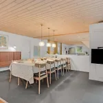 Iliana - 1km From The Sea By Interhome *