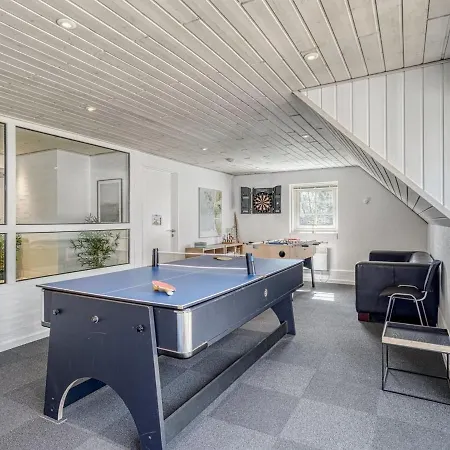 Iliana - 1km From The Sea By Interhome