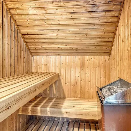 Holiday home Iliana - 1km From The Sea By Interhome