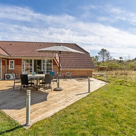 Iliana - 1km From The Sea By Interhome *