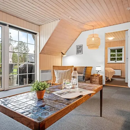 Iliana - 1km From The Sea By Interhome *