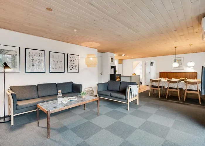 Holiday home Iliana - 1km From The Sea By Interhome *